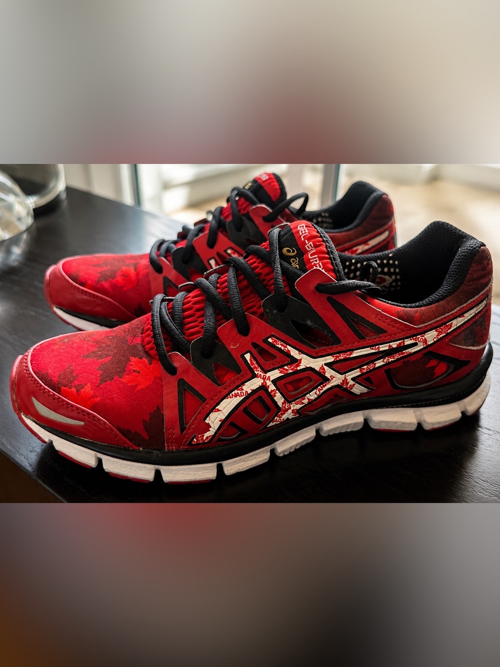 RARE Authentic ASICS GEL-BLUR 33 Canada Maple Leaf Edition T29HQ WM’s US7.5/EU39